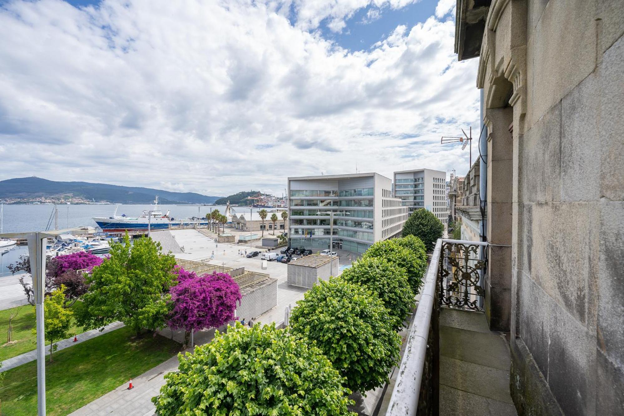Vistas Al Nautico Y Paseo Maritimo De Vigo Daire Dış mekan fotoğraf